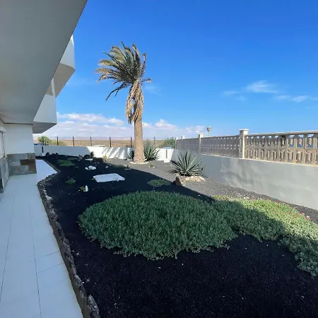 Ocean House Apartment