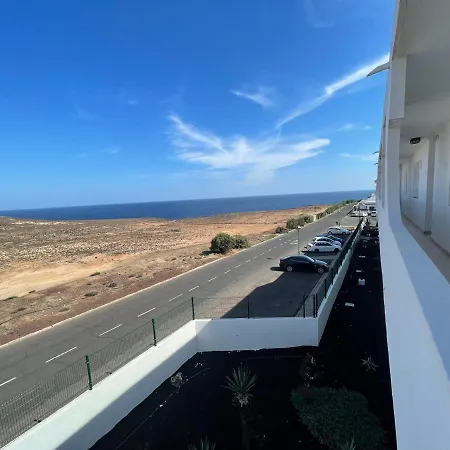 Ocean House Apartment *